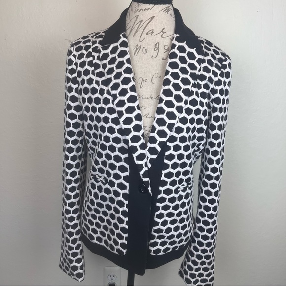 Esley black & white honeycomb pattern blazer in Woman’s Large-NWT - Picture 15 of 15